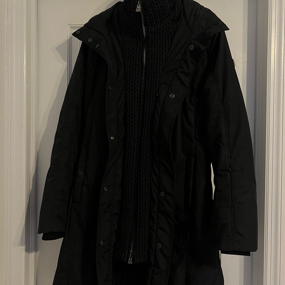 Black Insulated Ski Jacket with Hood